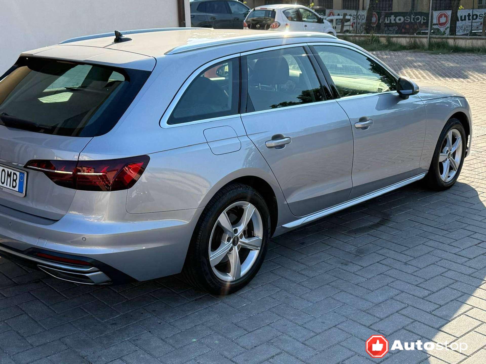 Audi A4  A4 V Avant 35 2.0 tdi mhev Business Advanced 163cv s-tronic