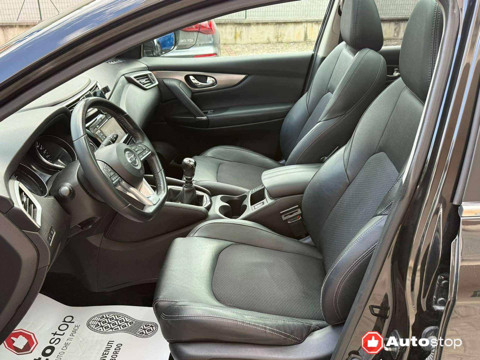 Nissan Qashqai  Qashqai II 1.5 dci Tekna 110cv