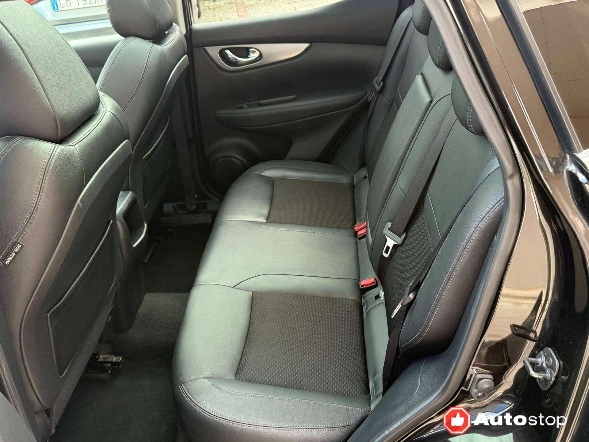 Nissan Qashqai  Qashqai II 1.5 dci Tekna 110cv