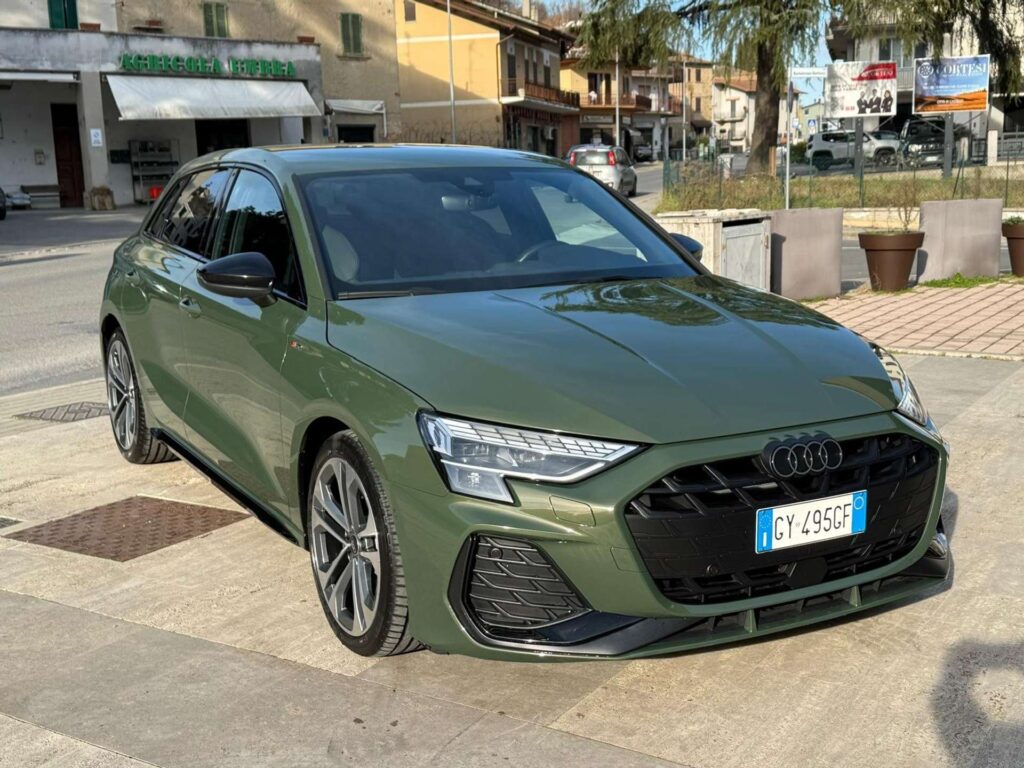 Audi A3  Sportback 2.0 tdi S line edition 150cv s-tronic
