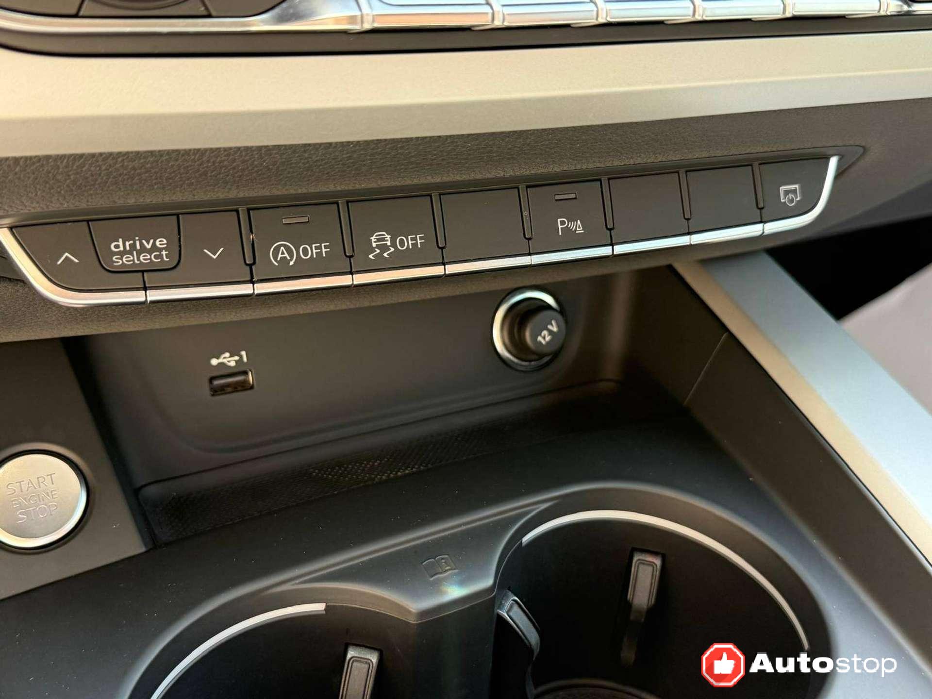 Audi A4  A4 V Avant 35 2.0 tdi mhev Business Advanced 163cv s-tronic