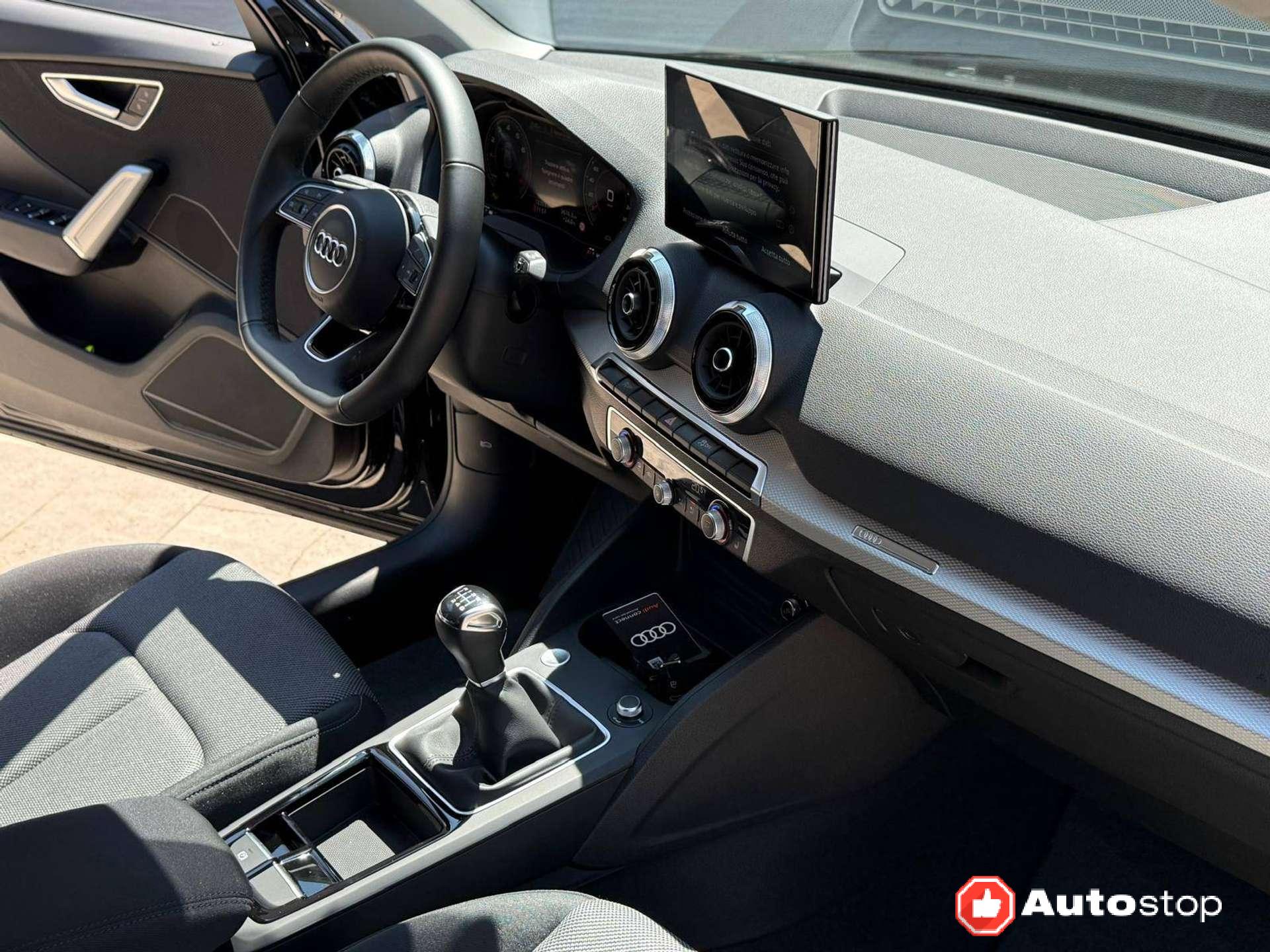 Audi Q2  Q2 30 1.0 tfsi Business Advanced 116cv