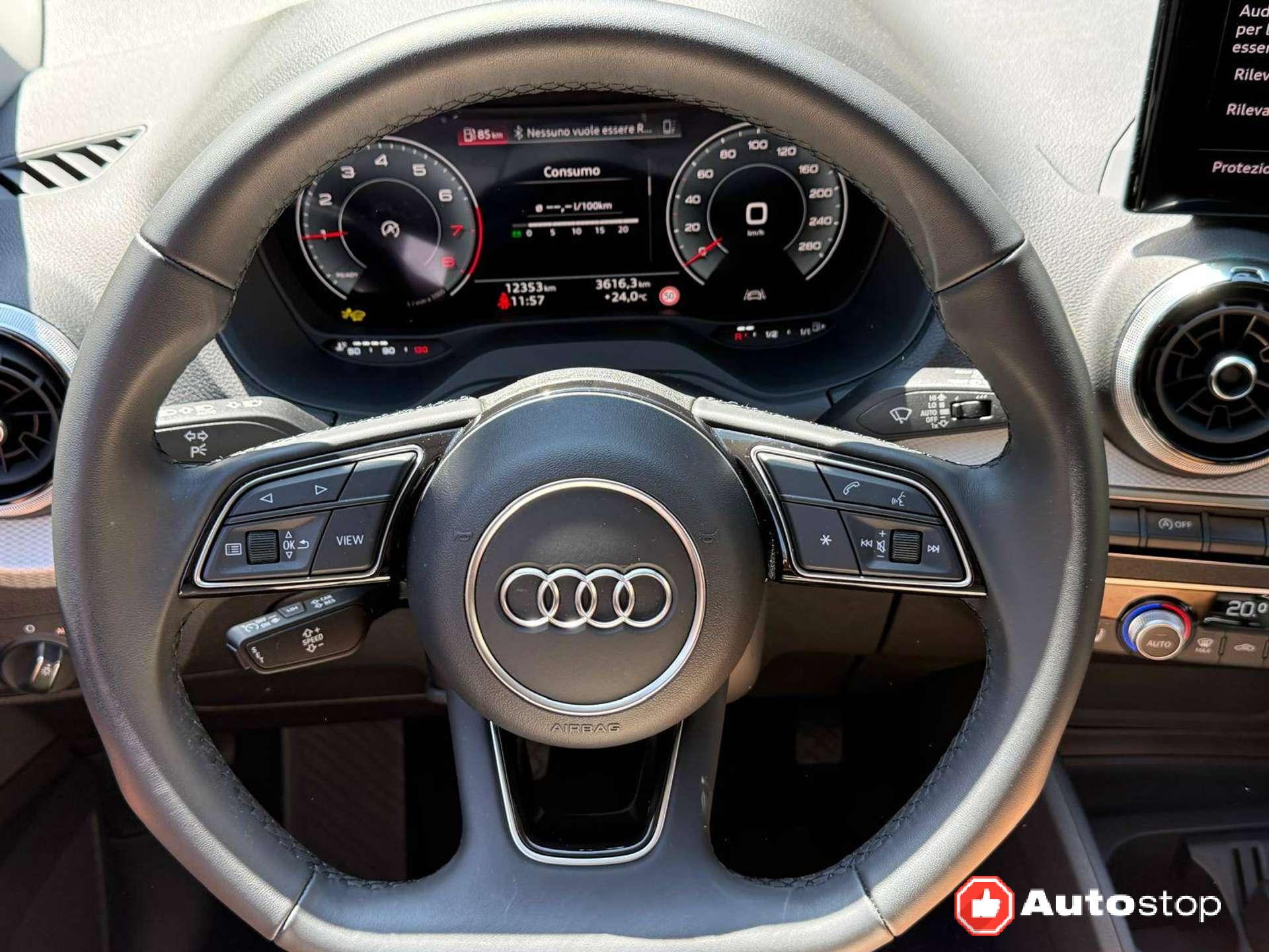 Audi Q2  Q2 30 1.0 tfsi Business Advanced 116cv