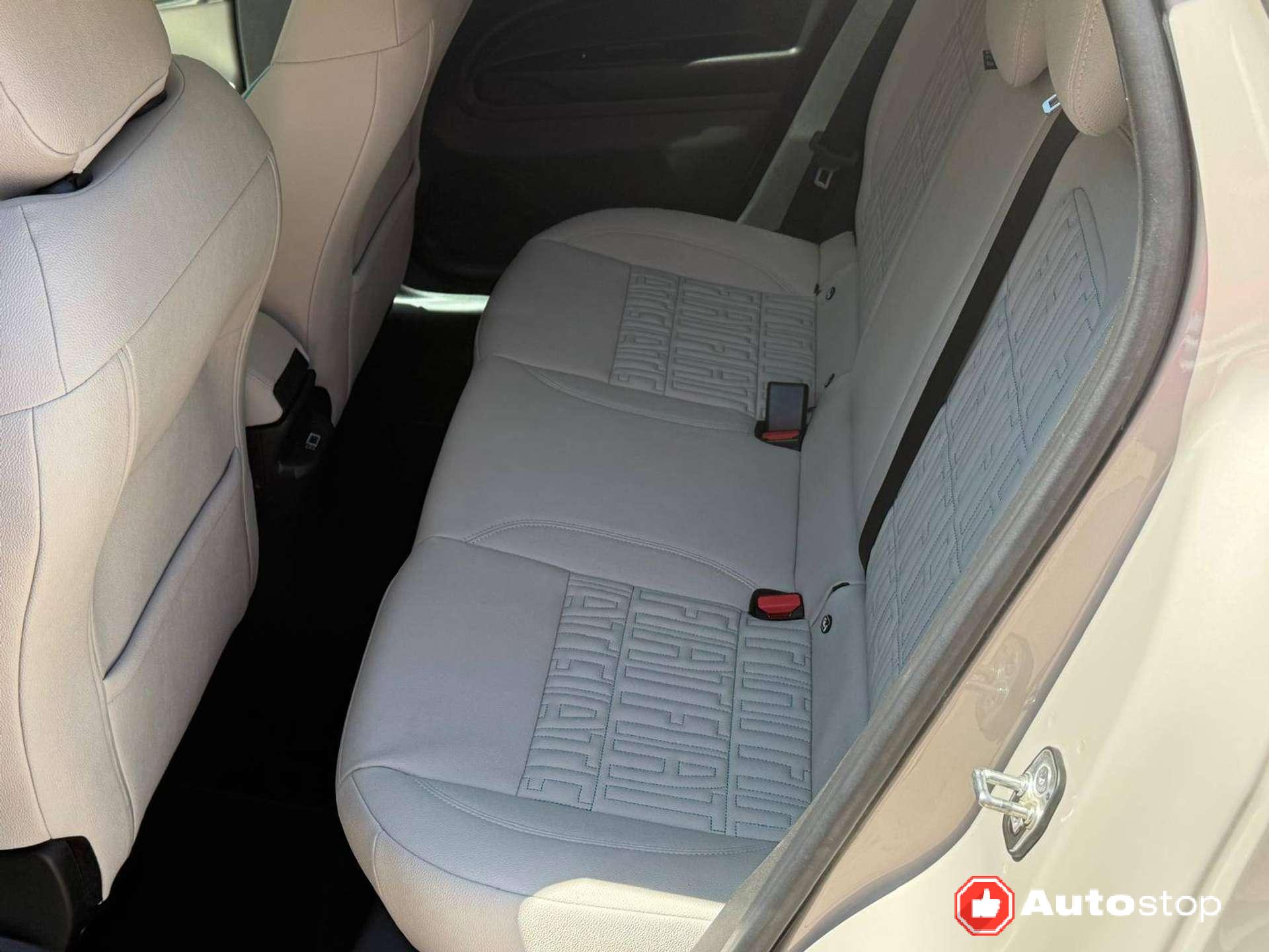 Fiat 600  600 IV 1.2 hybrid La Prima 110cv auto