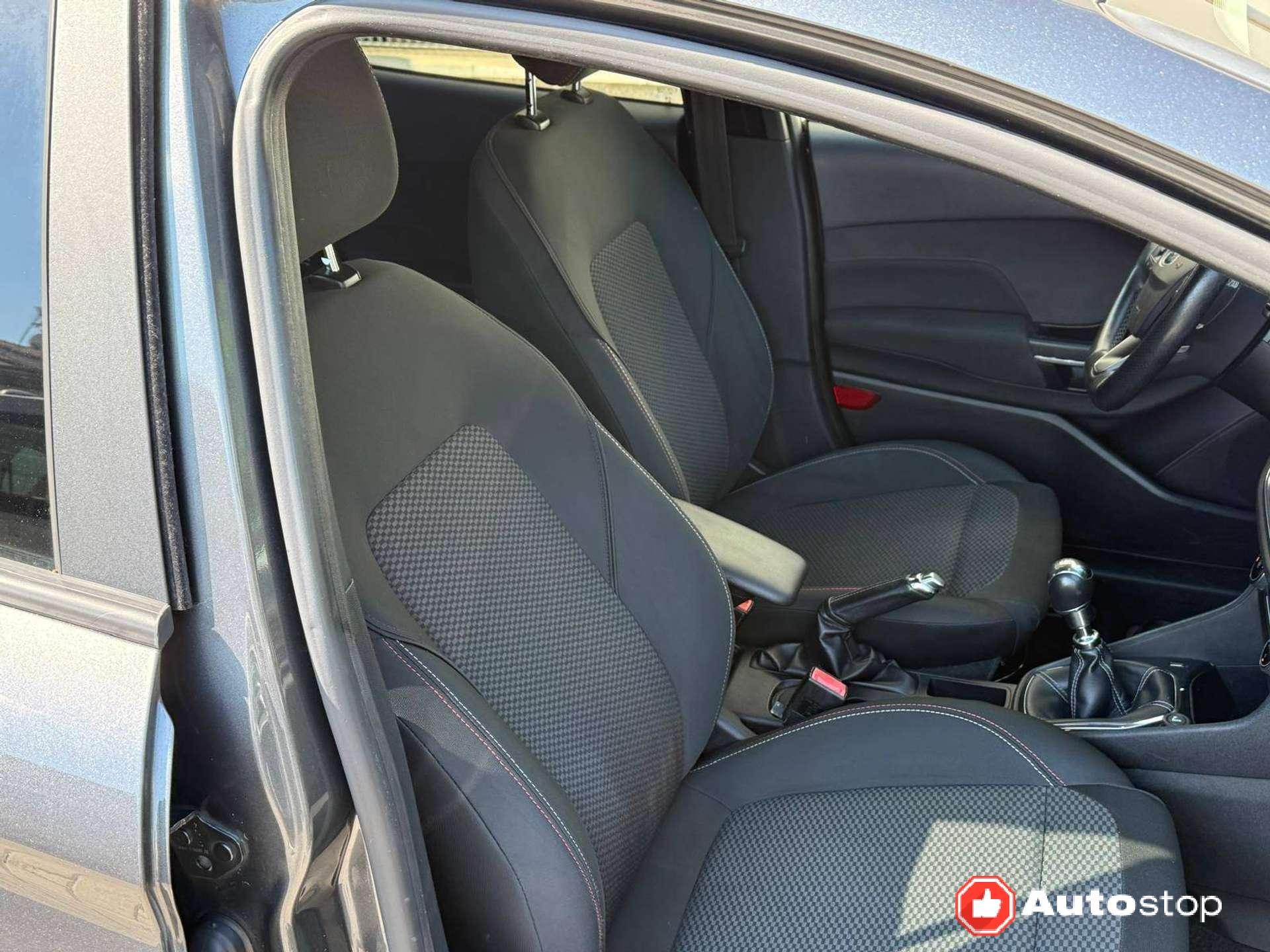 Ford Fiesta  Fiesta VII 5p 5p 1.5 tdci ST-Line 85cv
