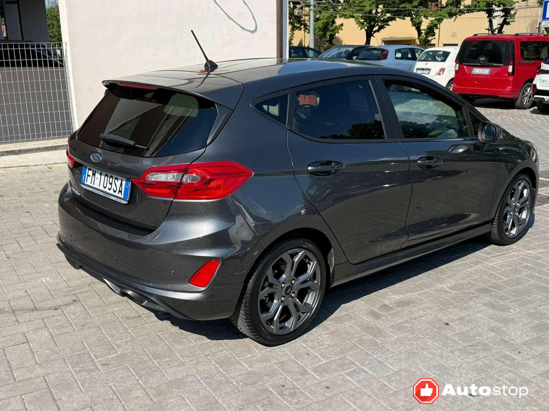 Ford Fiesta  Fiesta VII 5p 5p 1.5 tdci ST-Line 85cv