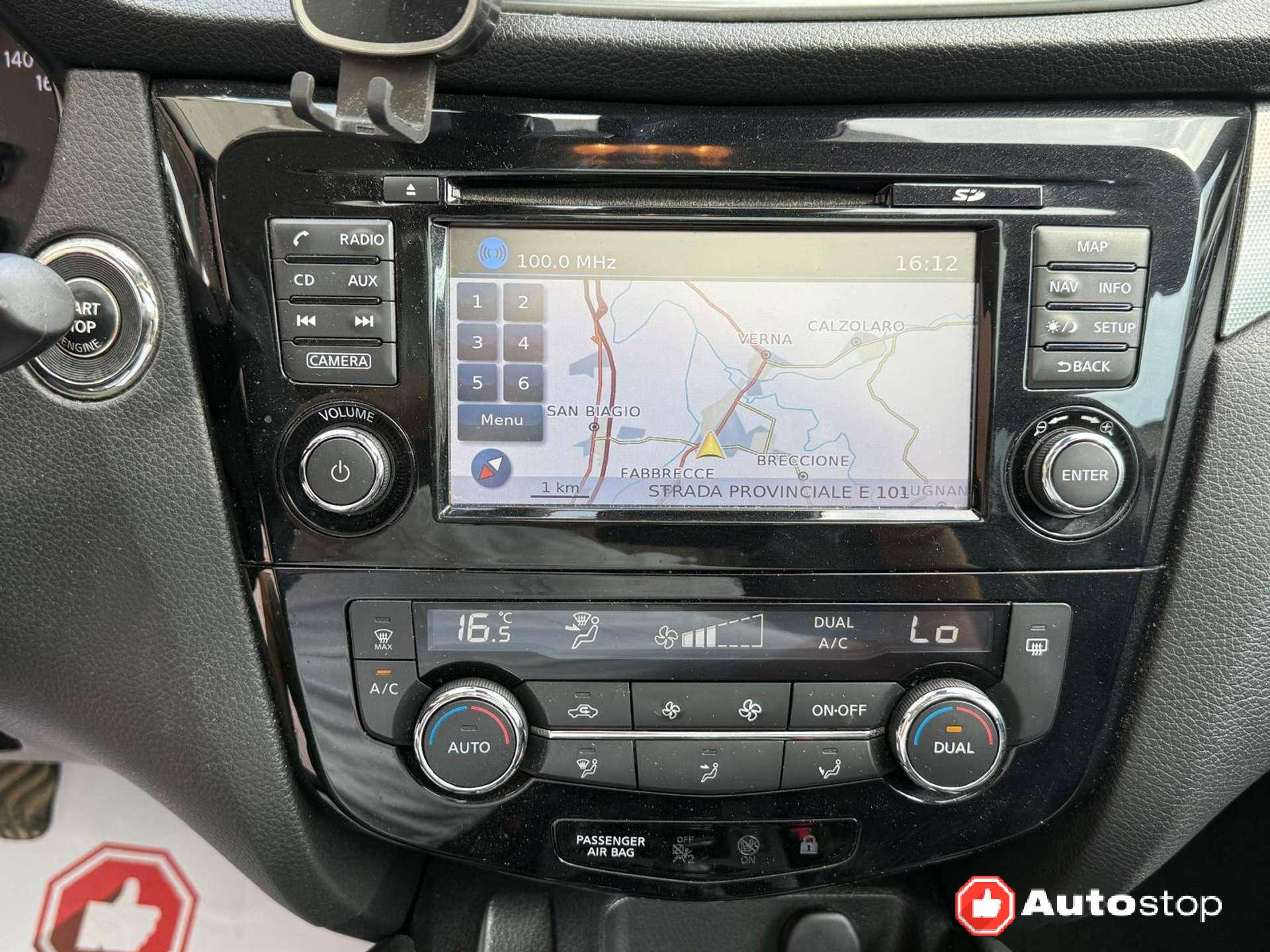 Nissan Qashqai  Qashqai II 1.5 dci Tekna 110cv
