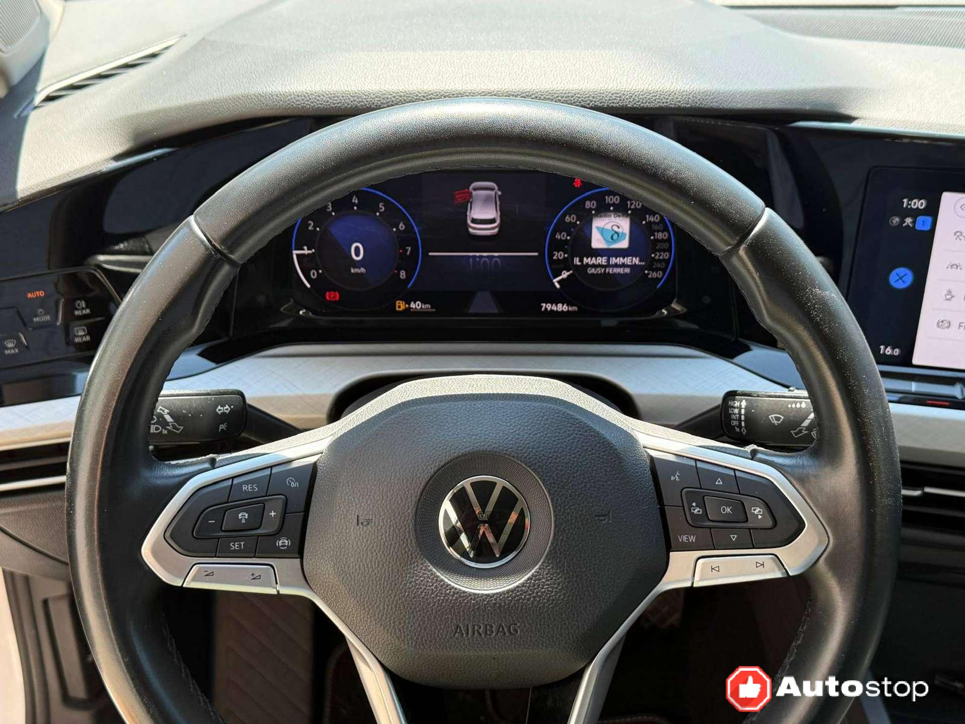 Volkswagen Golf  Golf VIII 1.0 tsi evo Life 110cv