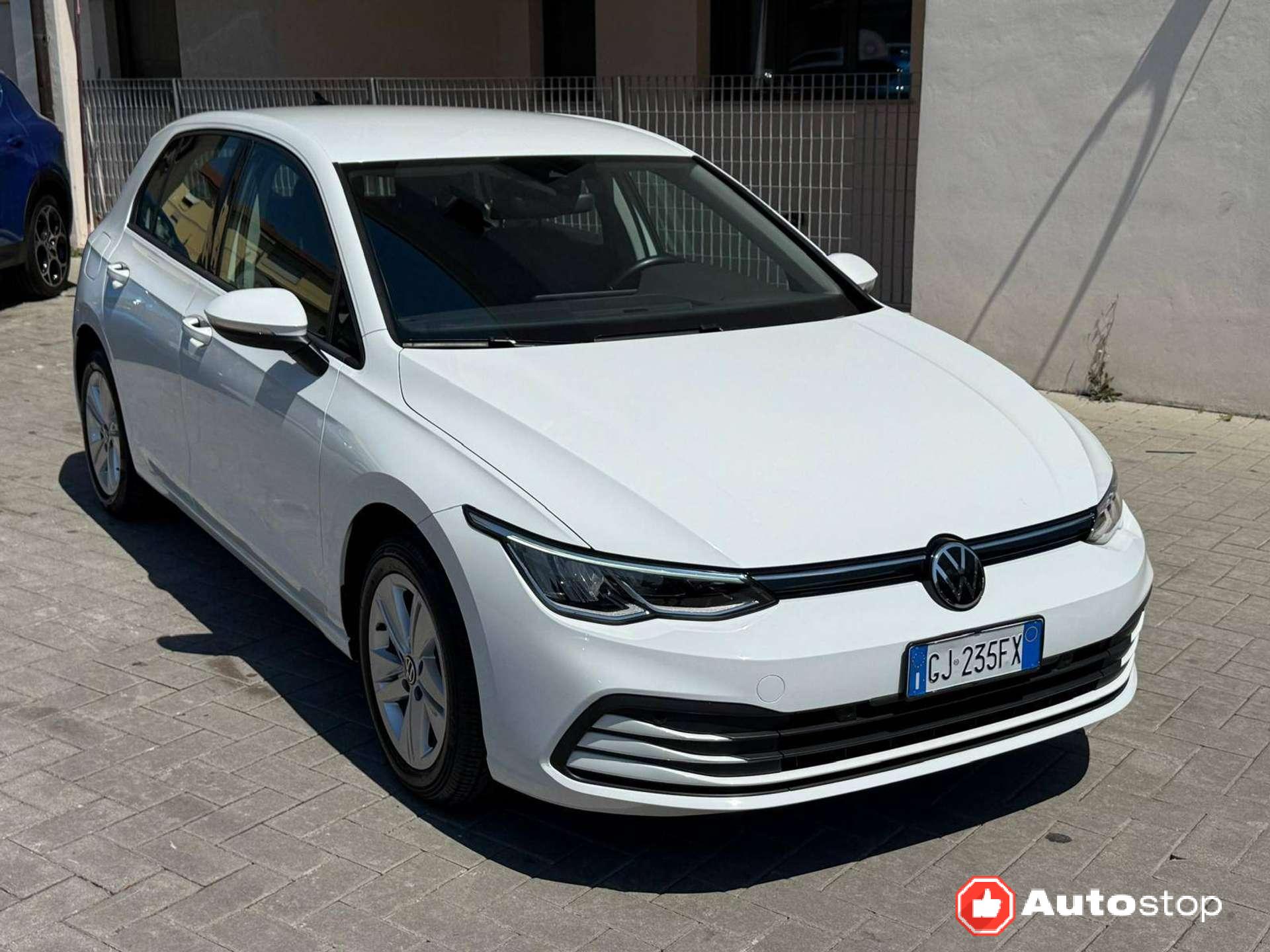 Volkswagen Golf  Golf VIII 1.0 tsi evo Life 110cv