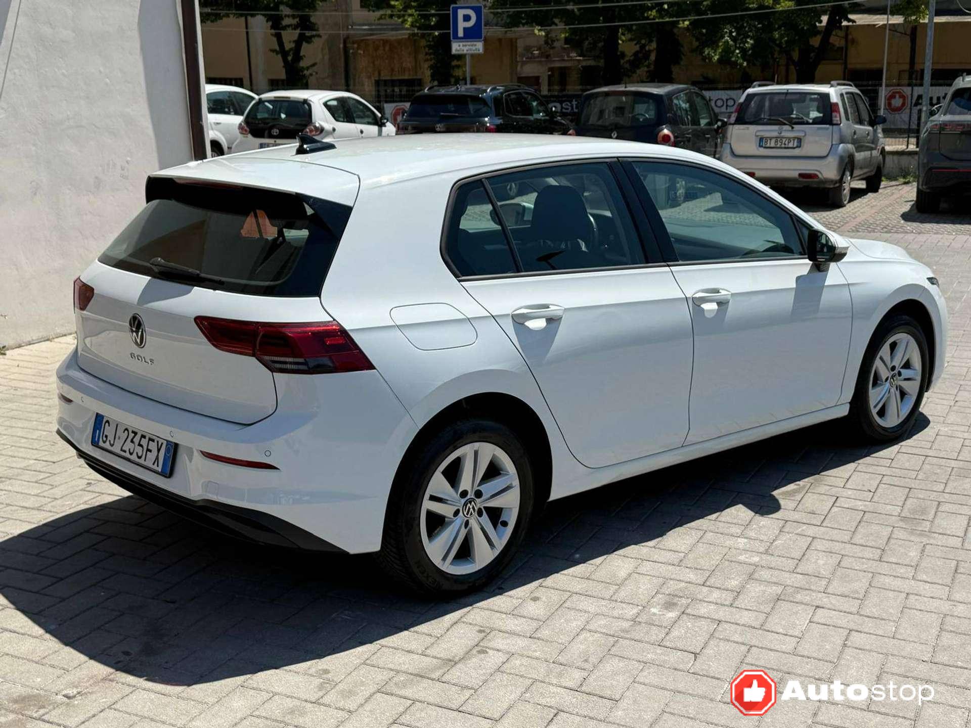 Volkswagen Golf  Golf VIII 1.0 tsi evo Life 110cv