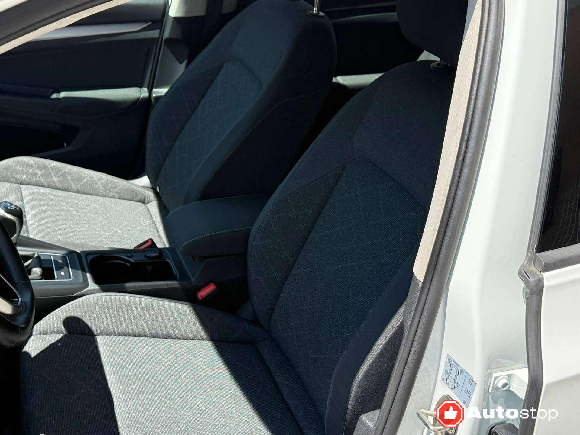 Volkswagen Golf  Golf VIII 1.0 tsi evo Life 110cv