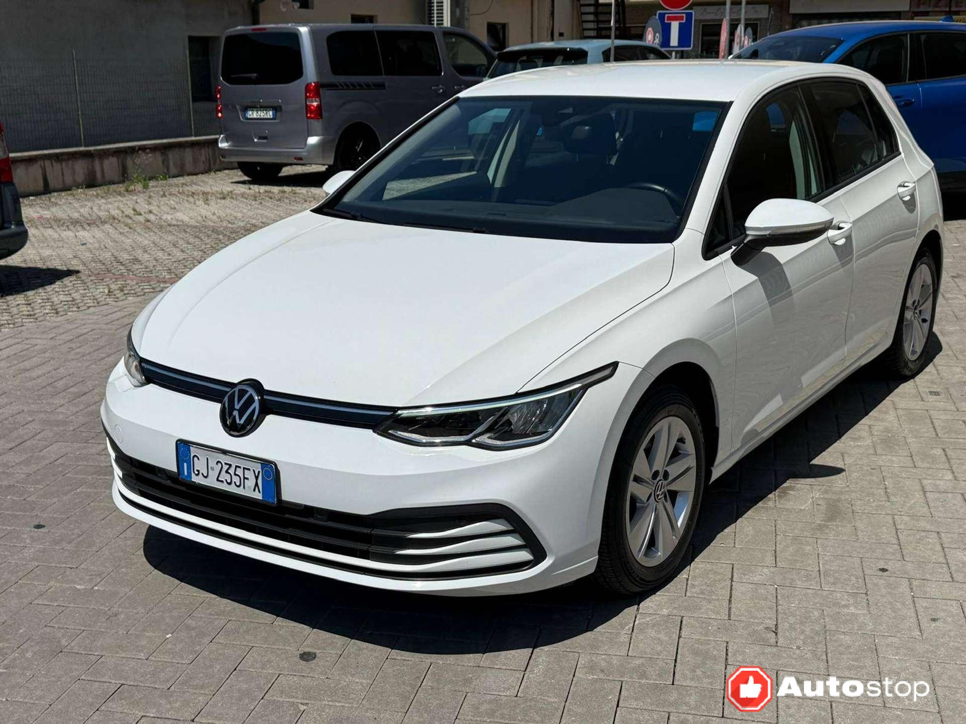 Volkswagen Golf  Golf VIII 1.0 tsi evo Life 110cv