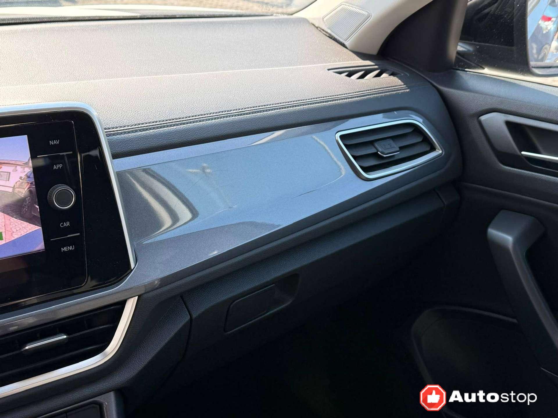 Volkswagen T-Roc  T-Roc I1.0 tsi Style 110cv