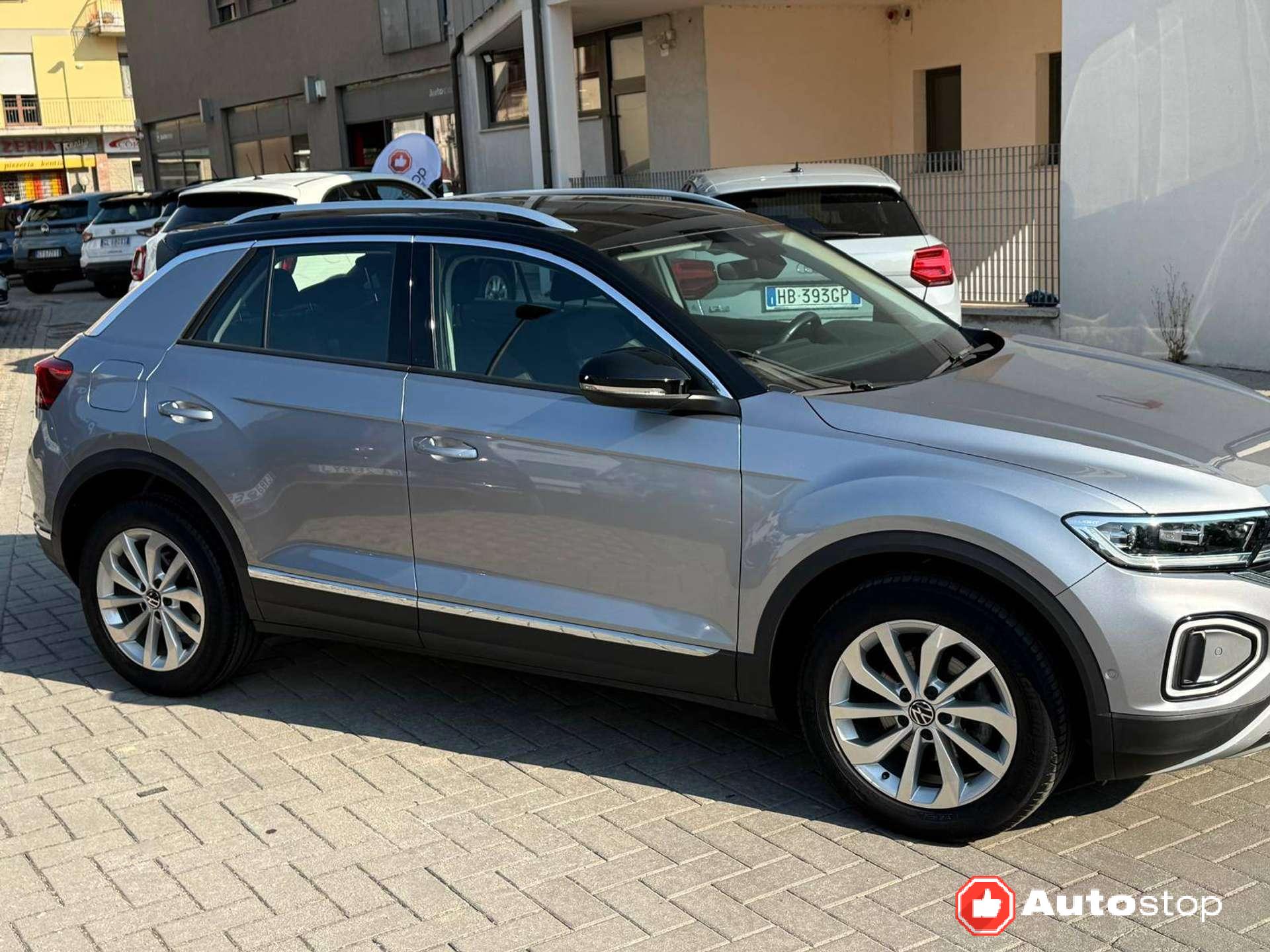 Volkswagen T-Roc  T-Roc I1.0 tsi Style 110cv