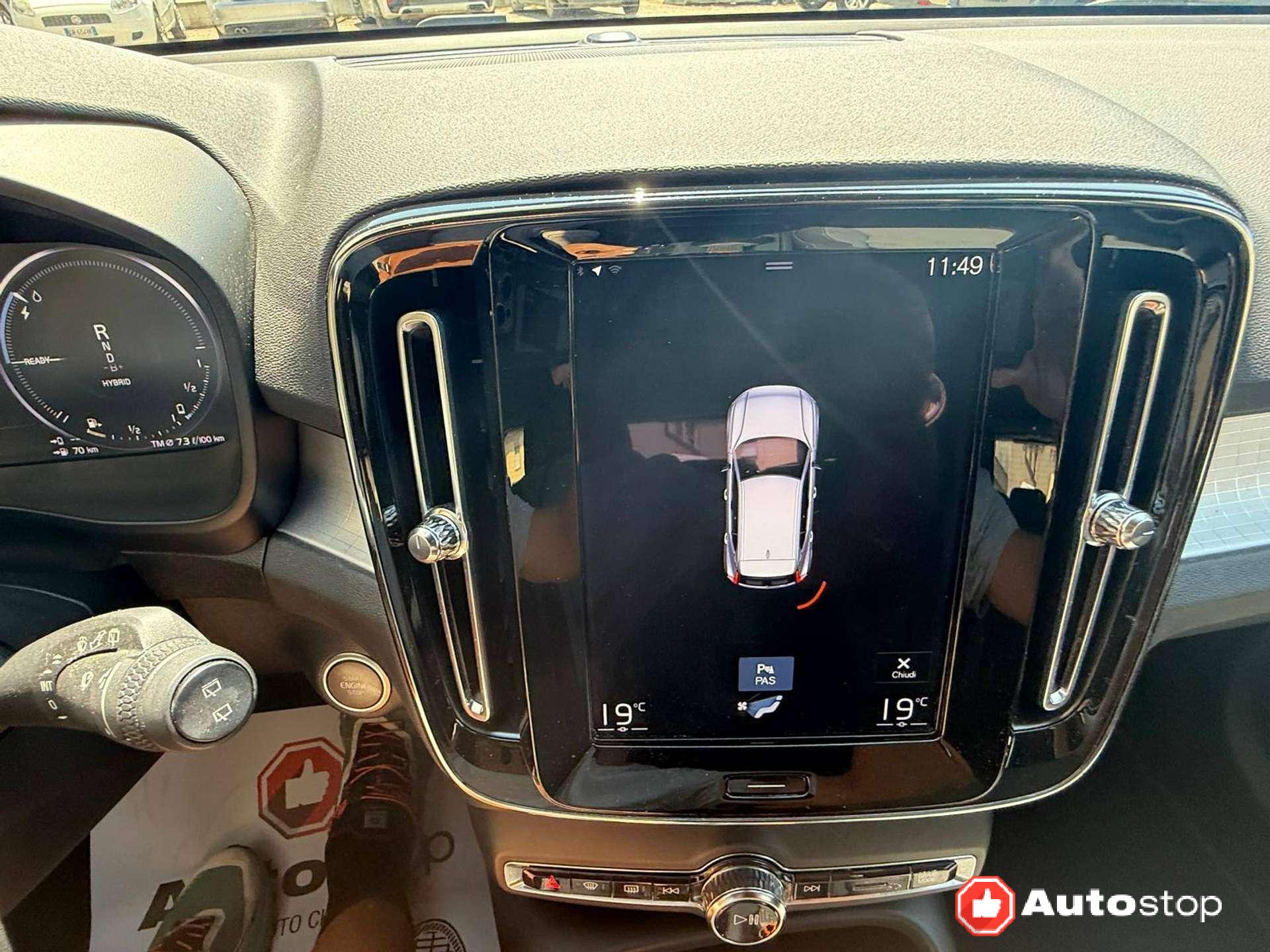 Volvo XC40  XC40 2023 1.5 t4 recharge phev Core auto