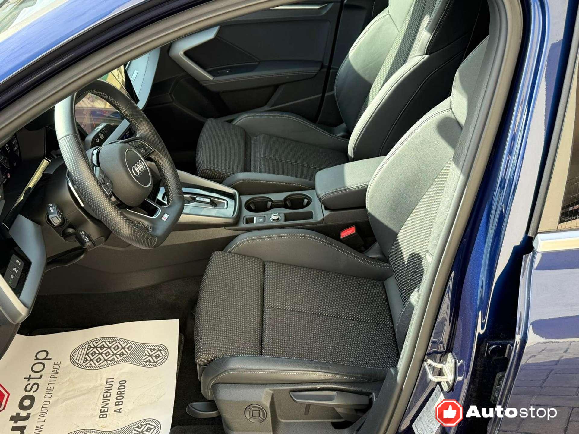 Audi A3  Sportback 2.0 tdi S line edition 150cv s-tronic