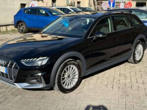Audi A4 allroad A4 V Allroad Quattro 40 2.0 tdi mhev Business quattro 204cv s-tronic