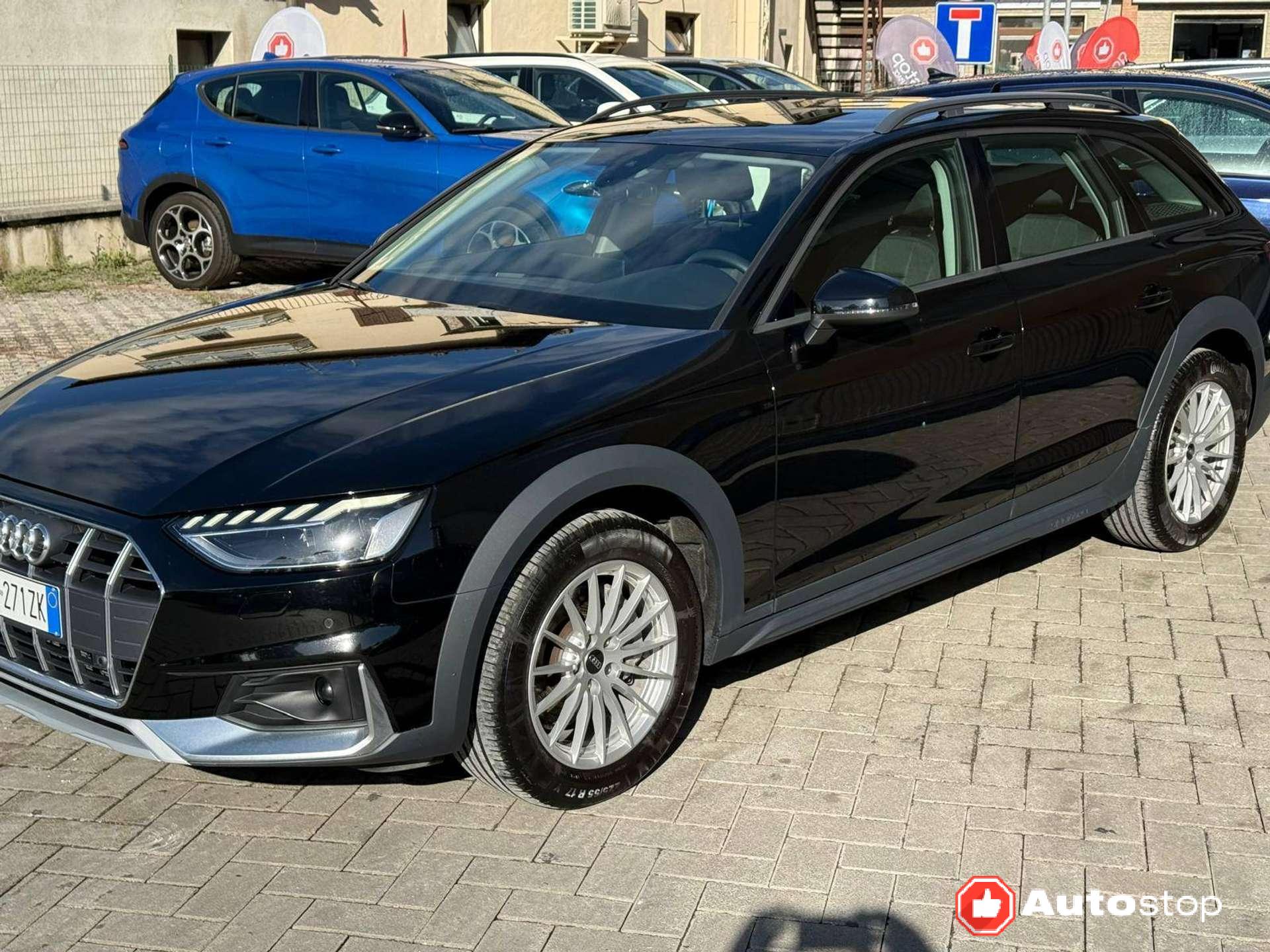 Audi A4 allroad  A4 V Allroad Quattro 40 2.0 tdi mhev Business quattro 204cv s-tronic
