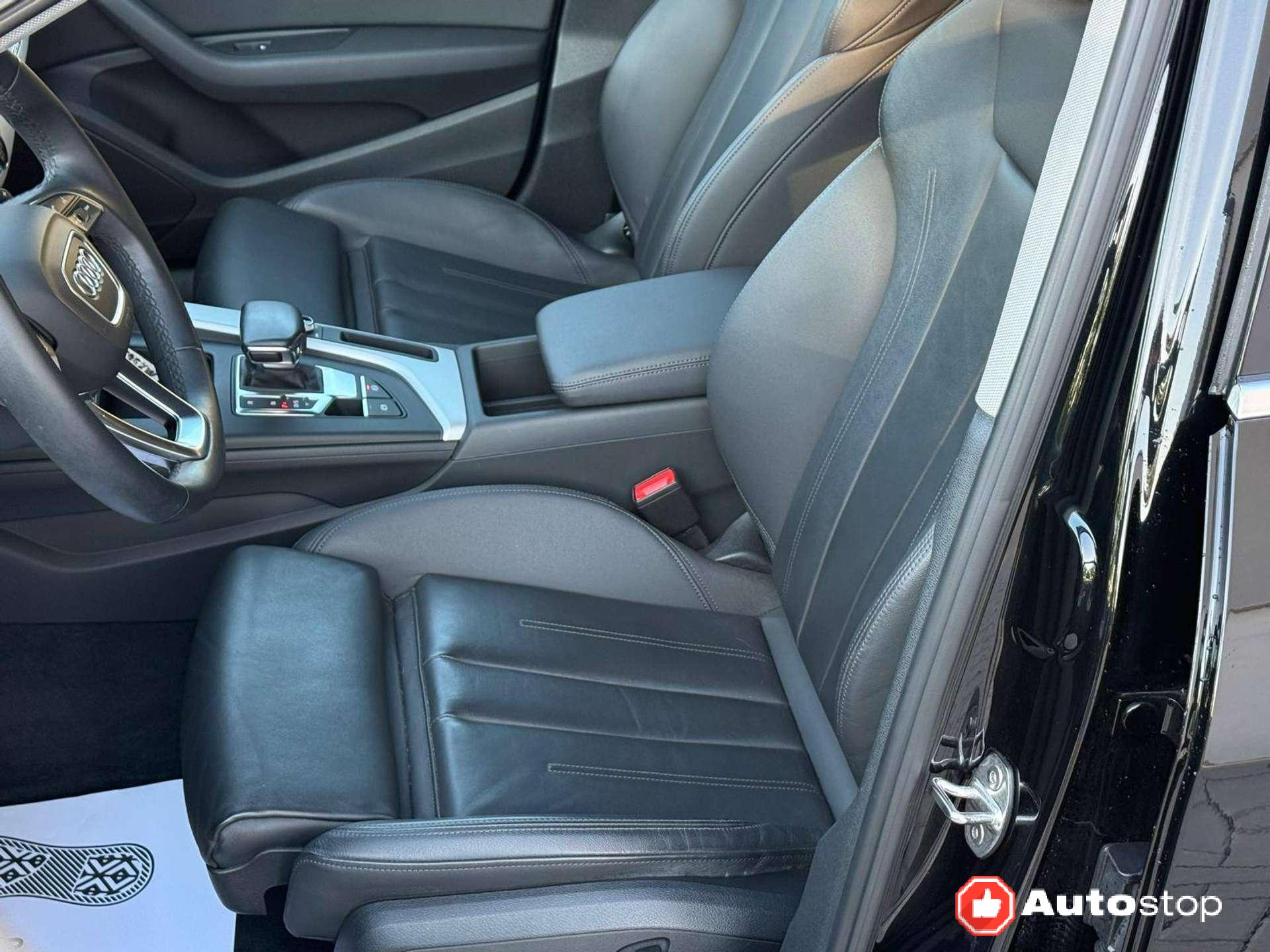 Audi A4 allroad  A4 V Allroad Quattro 40 2.0 tdi mhev Identity Contrast quattro 204cv s-tronic
