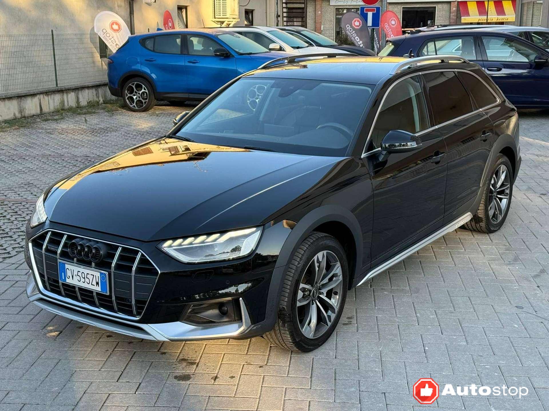 Audi A4 allroad  A4 V Allroad Quattro 40 2.0 tdi mhev Identity Contrast quattro 204cv s-tronic