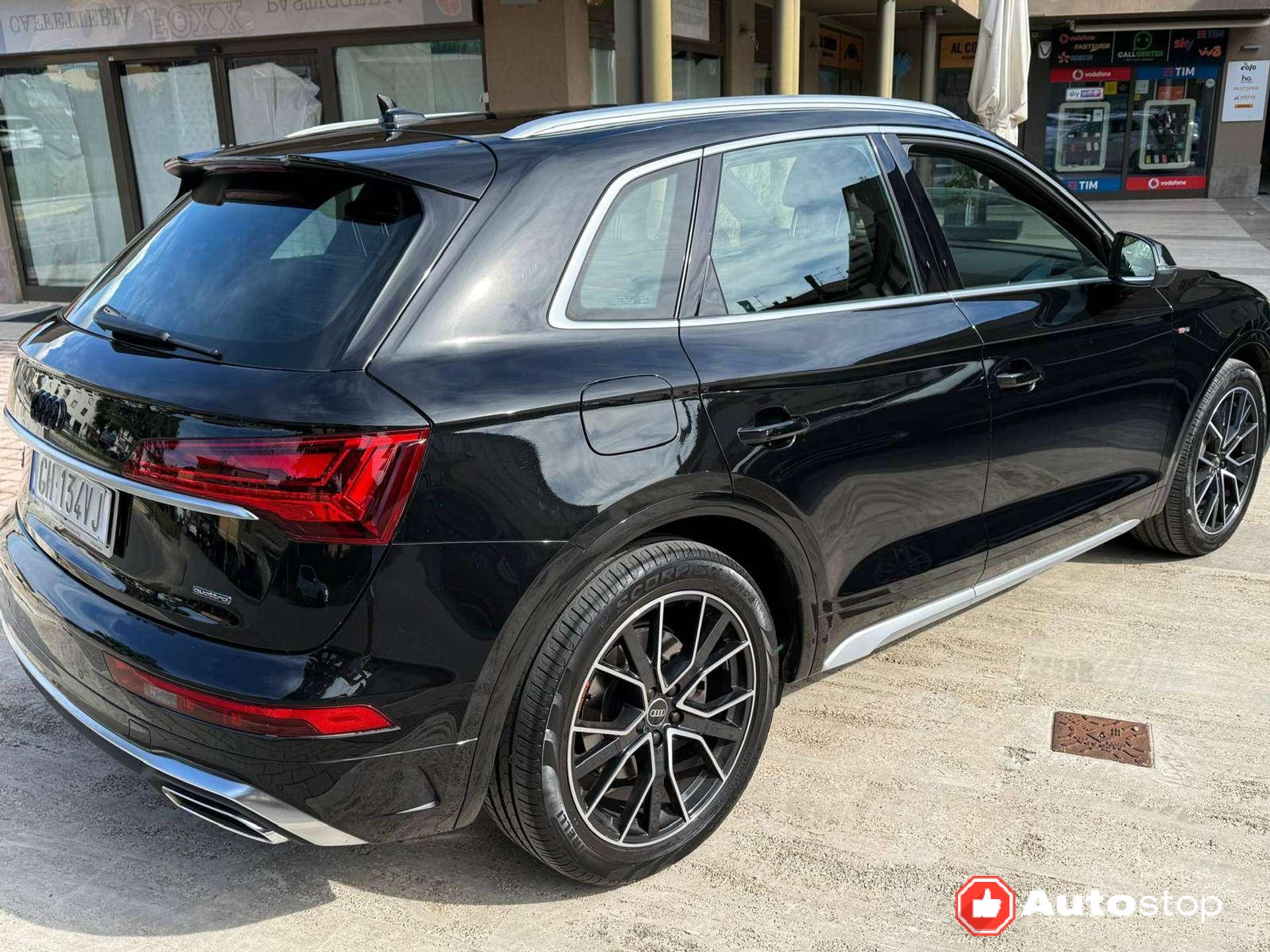 Audi Q5  Q5 II 40 2.0 tdi mhev 12V S line quattro s-tronic