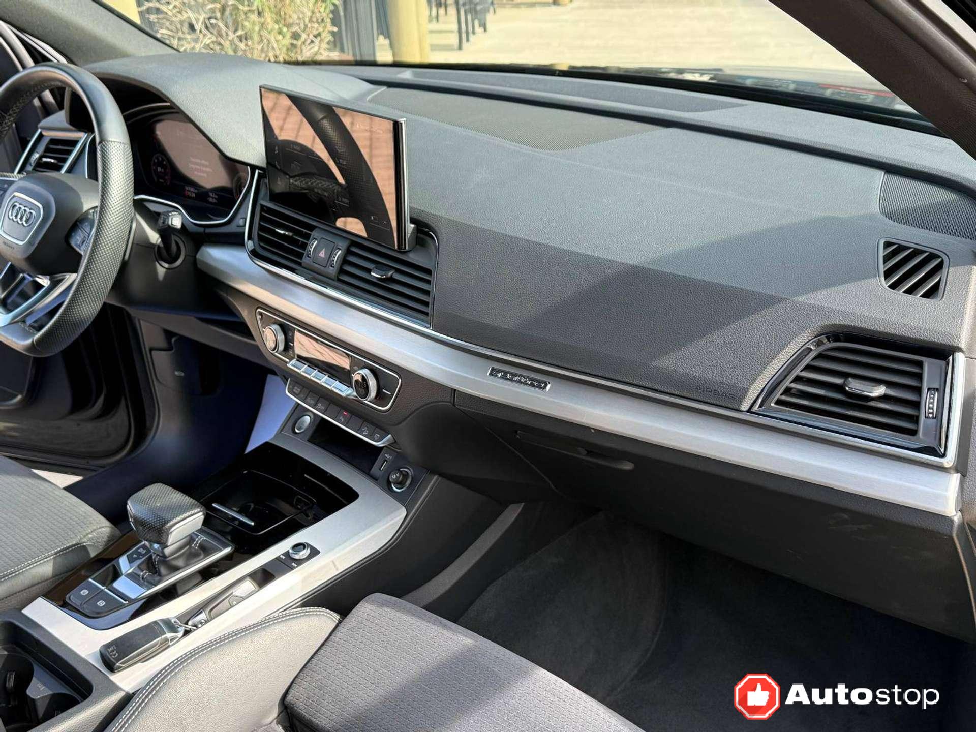 Audi Q5  Q5 II 40 2.0 tdi mhev 12V S line quattro s-tronic