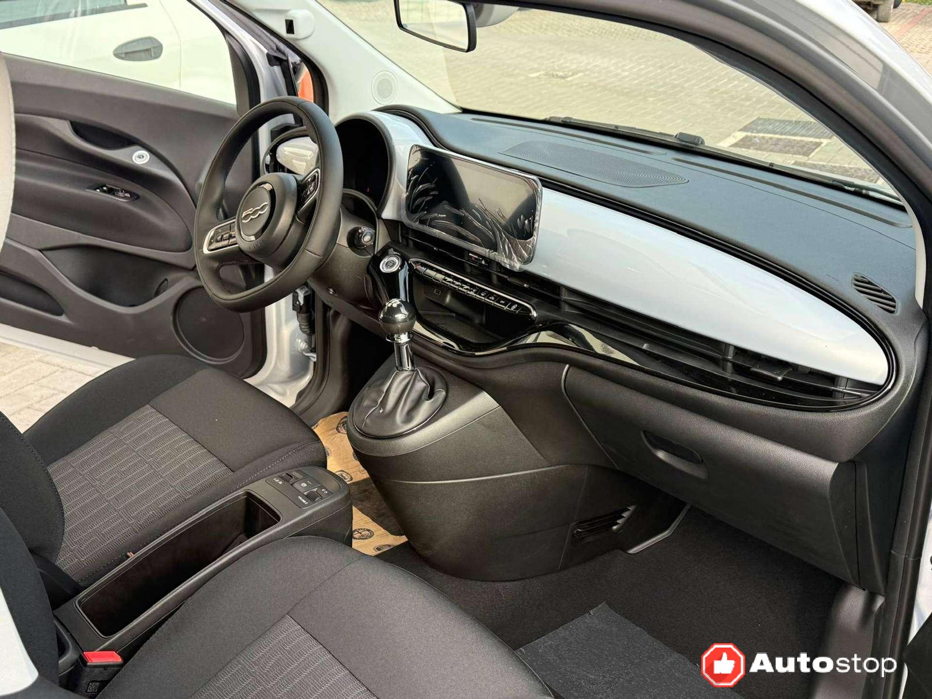 Fiat 500  500 IV 1.0 hybrid Icon