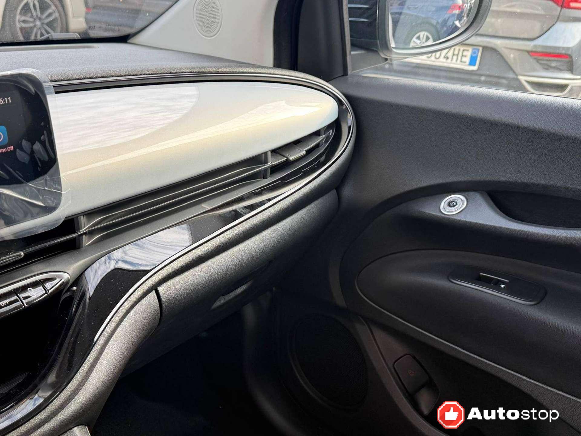Fiat 500  500 IV 1.0 hybrid Icon