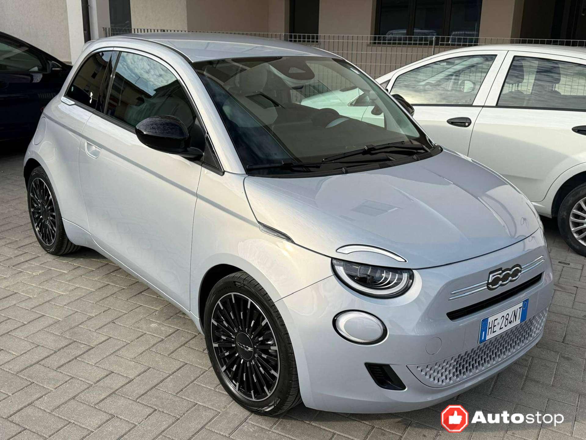 Fiat 500  500 IV 1.0 hybrid Icon