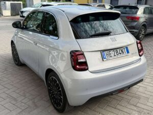 Fiat 500  500 IV 1.0 hybrid Icon