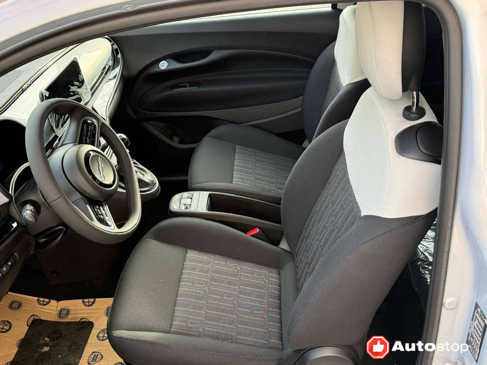 Fiat 500  500 IV 1.0 hybrid Icon