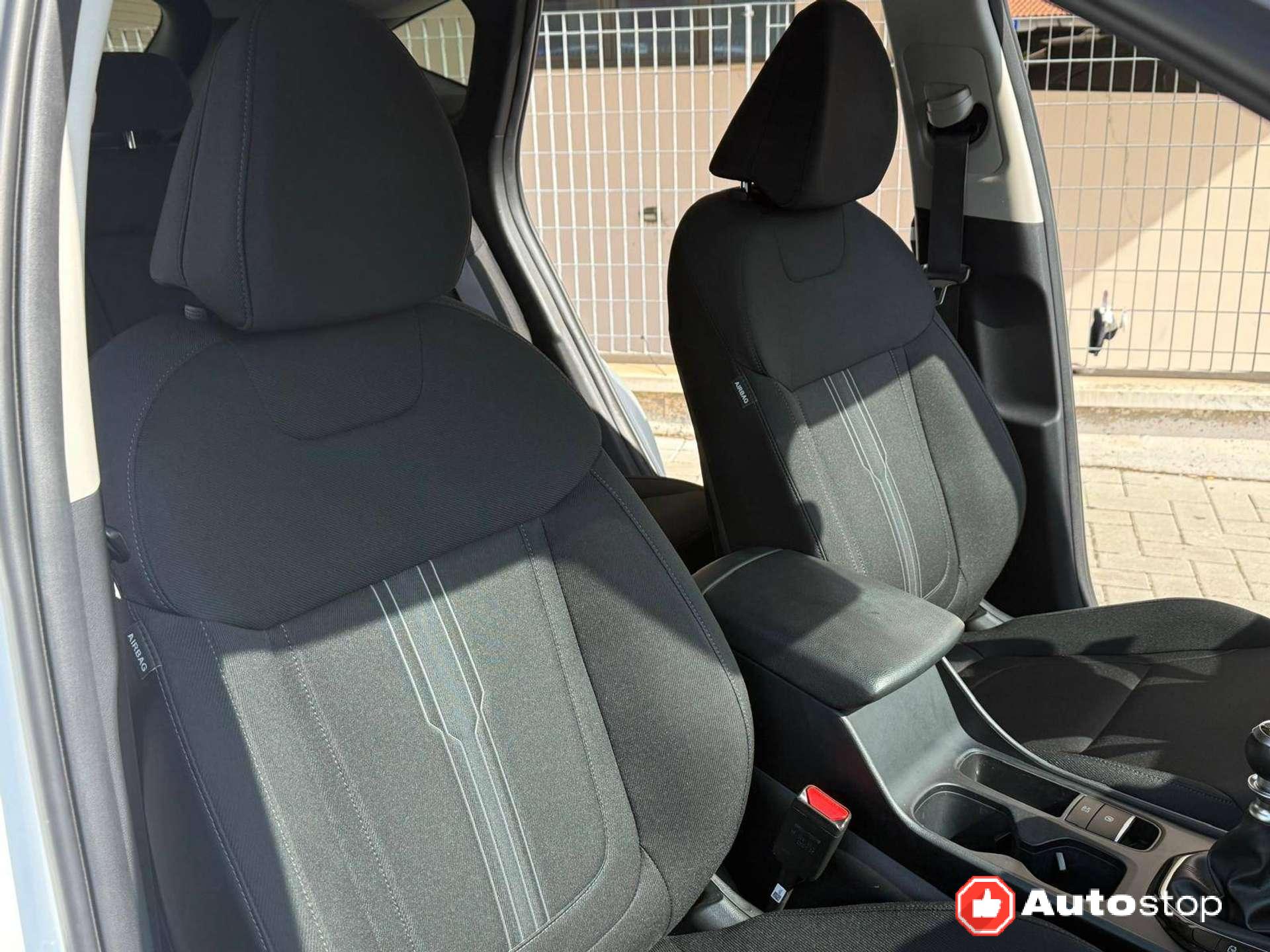 Hyundai TUCSON  Tucson III 1.6 crdi Xline 2wd
