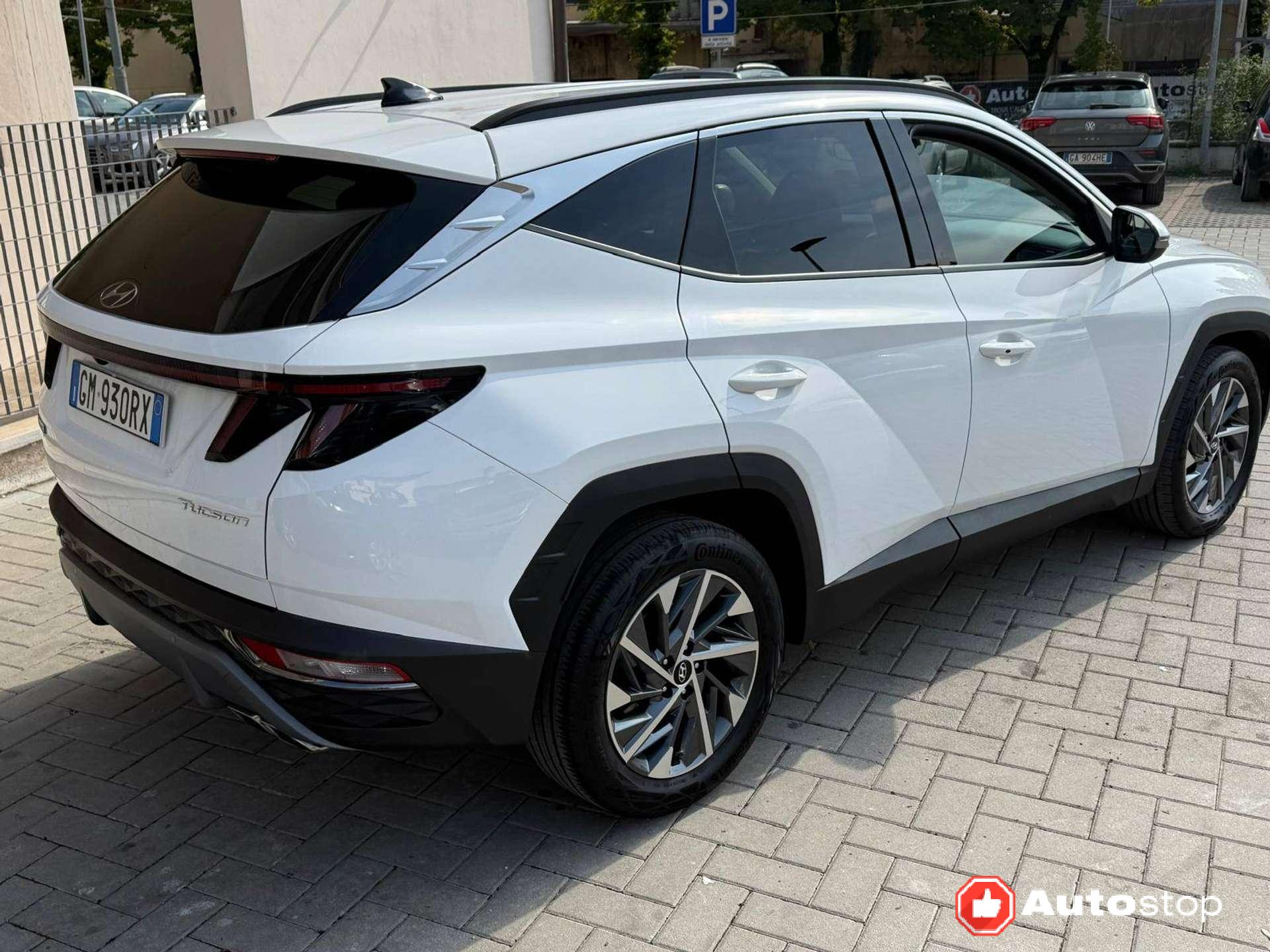Hyundai TUCSON  Tucson III 1.6 crdi Xline 2wd