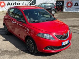 Lancia Ypsilon  Ypsilon III 1.0 firefly hybrid Silver s&s