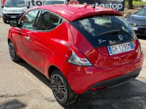 Lancia Ypsilon  Ypsilon III 1.0 firefly hybrid Silver s&s
