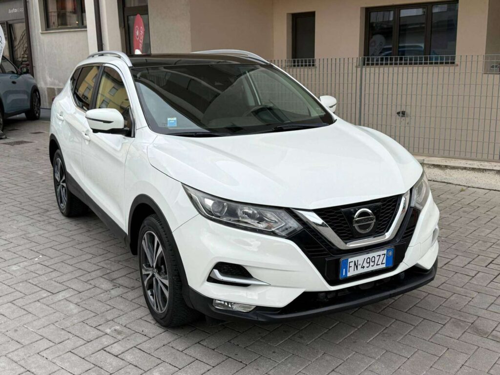 Nissan Qashqai  Qashqai II 1.5 dci N-Connecta 110cv