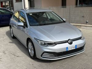 Volkswagen Golf Golf VIII 2.0 tdi Life 115cv