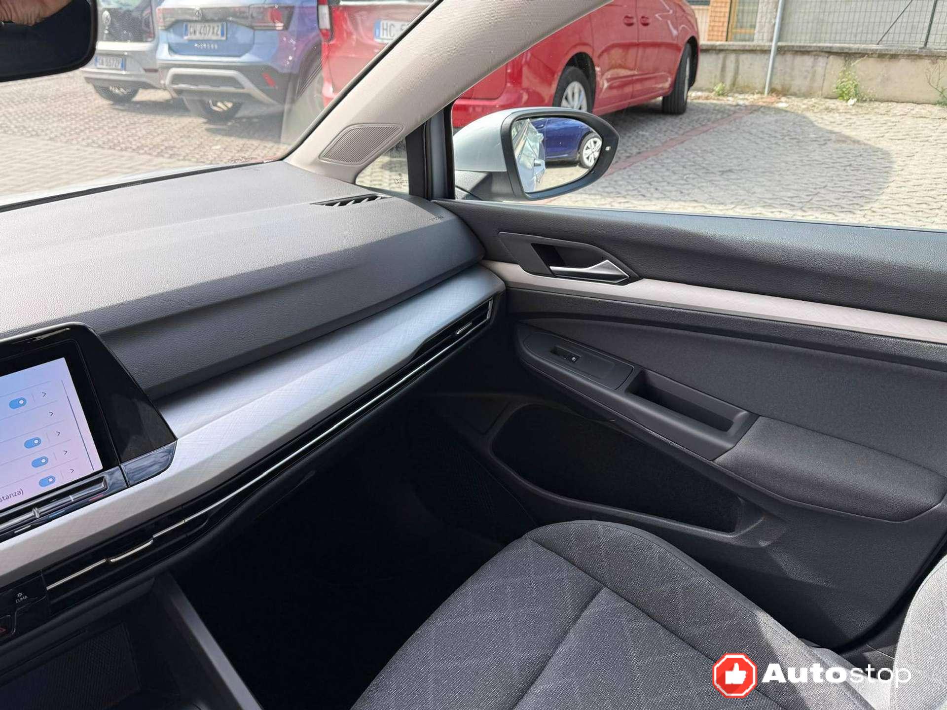 Volkswagen Golf  Golf VIII 2.0 tdi Life 115cv