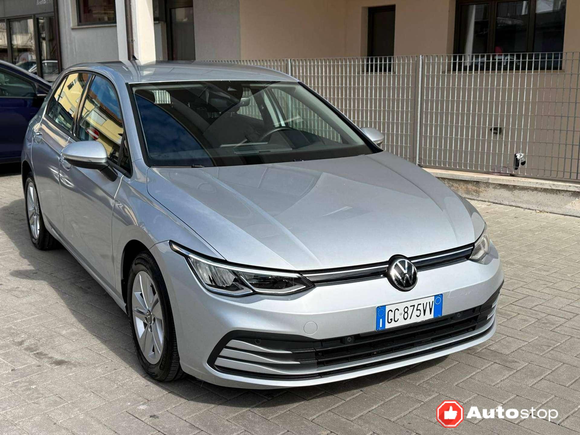 Volkswagen Golf Golf VIII 2.0 tdi Life 115cv