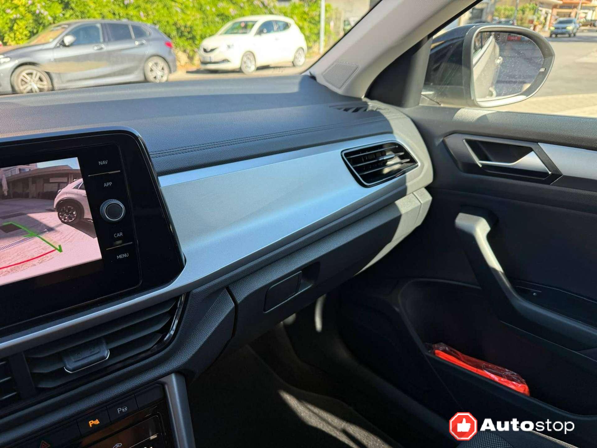 Volkswagen T-Roc  T-Roc 1.0 tsi Sport 115cv