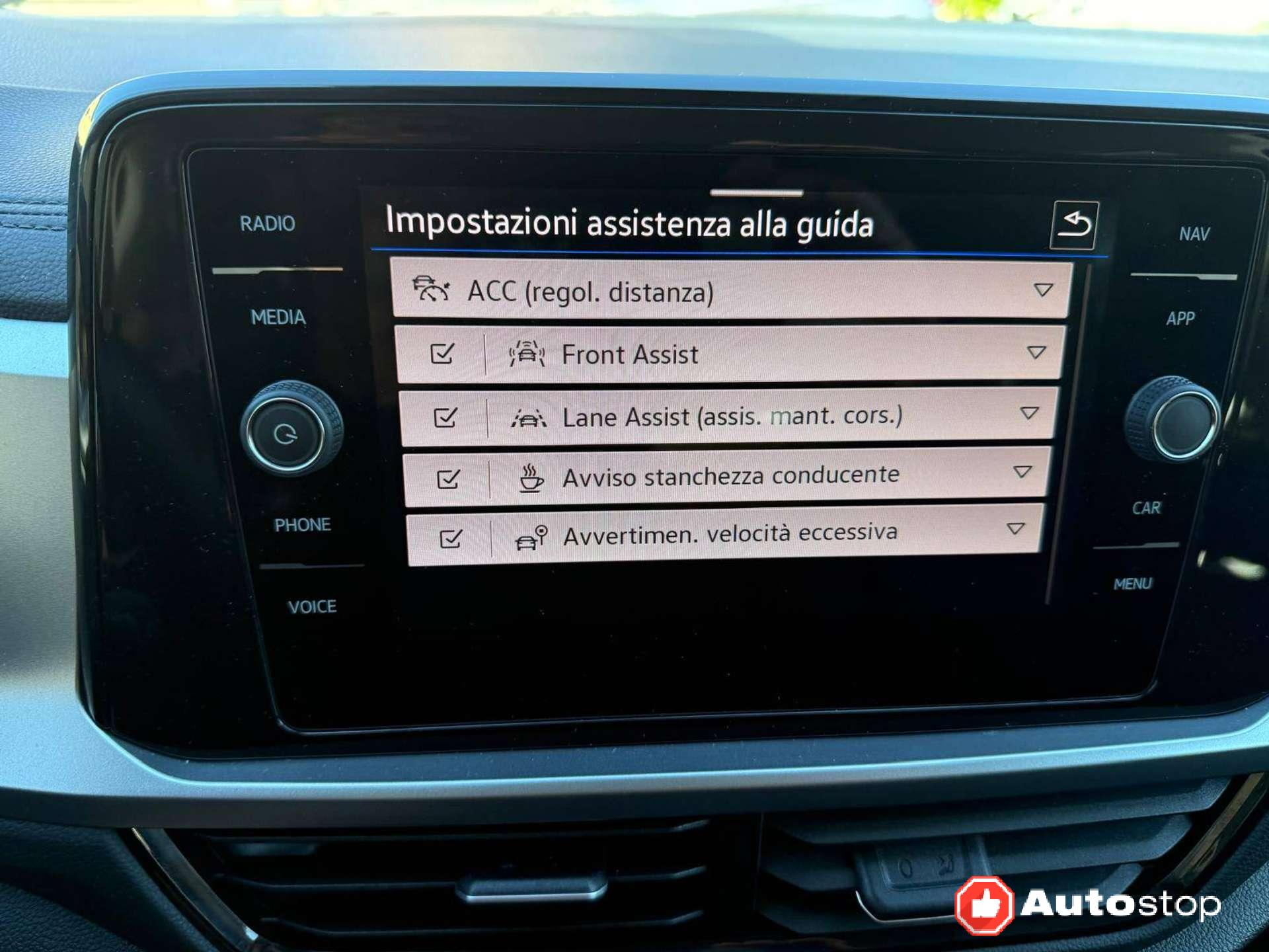 Volkswagen T-Roc  T-Roc 1.0 tsi Sport 115cv