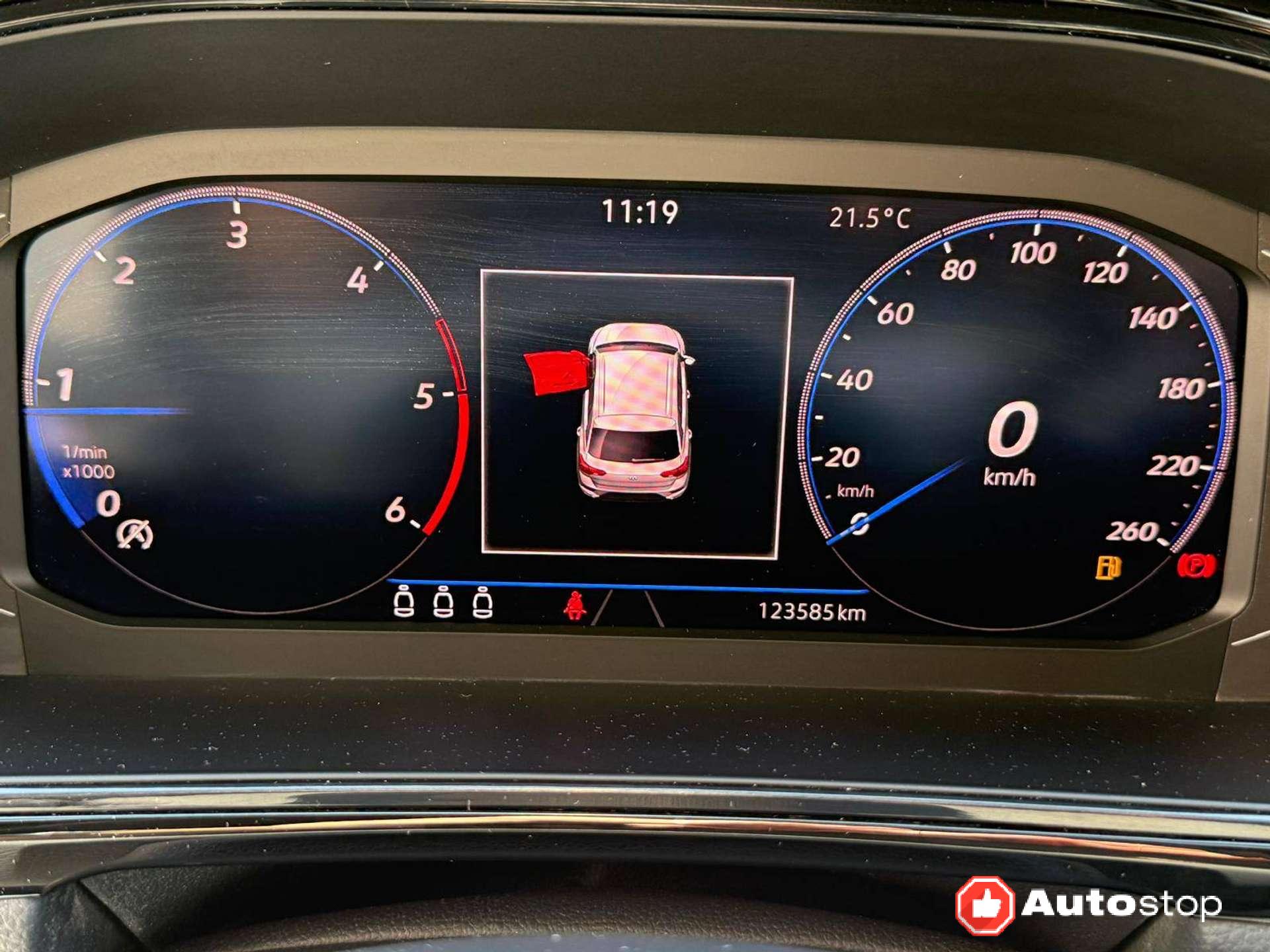 Volkswagen T-Roc  T-Roc 2.0 tdi R-Line 115cv