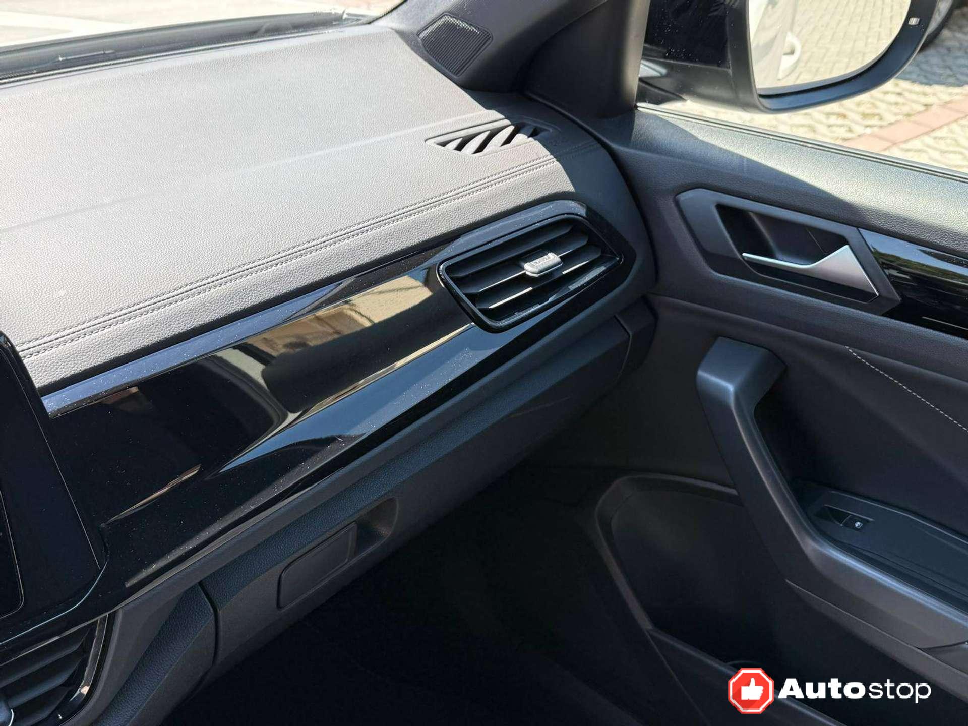 Volkswagen T-Roc  T-Roc 2.0 tdi R-Line 115cv