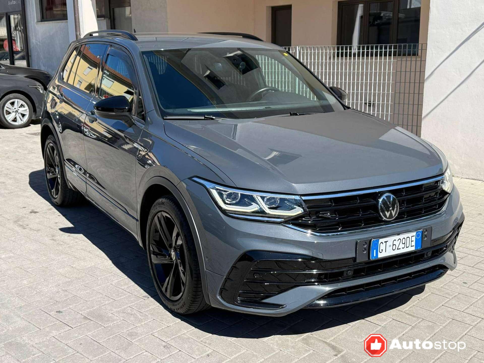 Volkswagen Tiguan Tiguan II 2021 2.0 tdi R-Line 150cv dsg