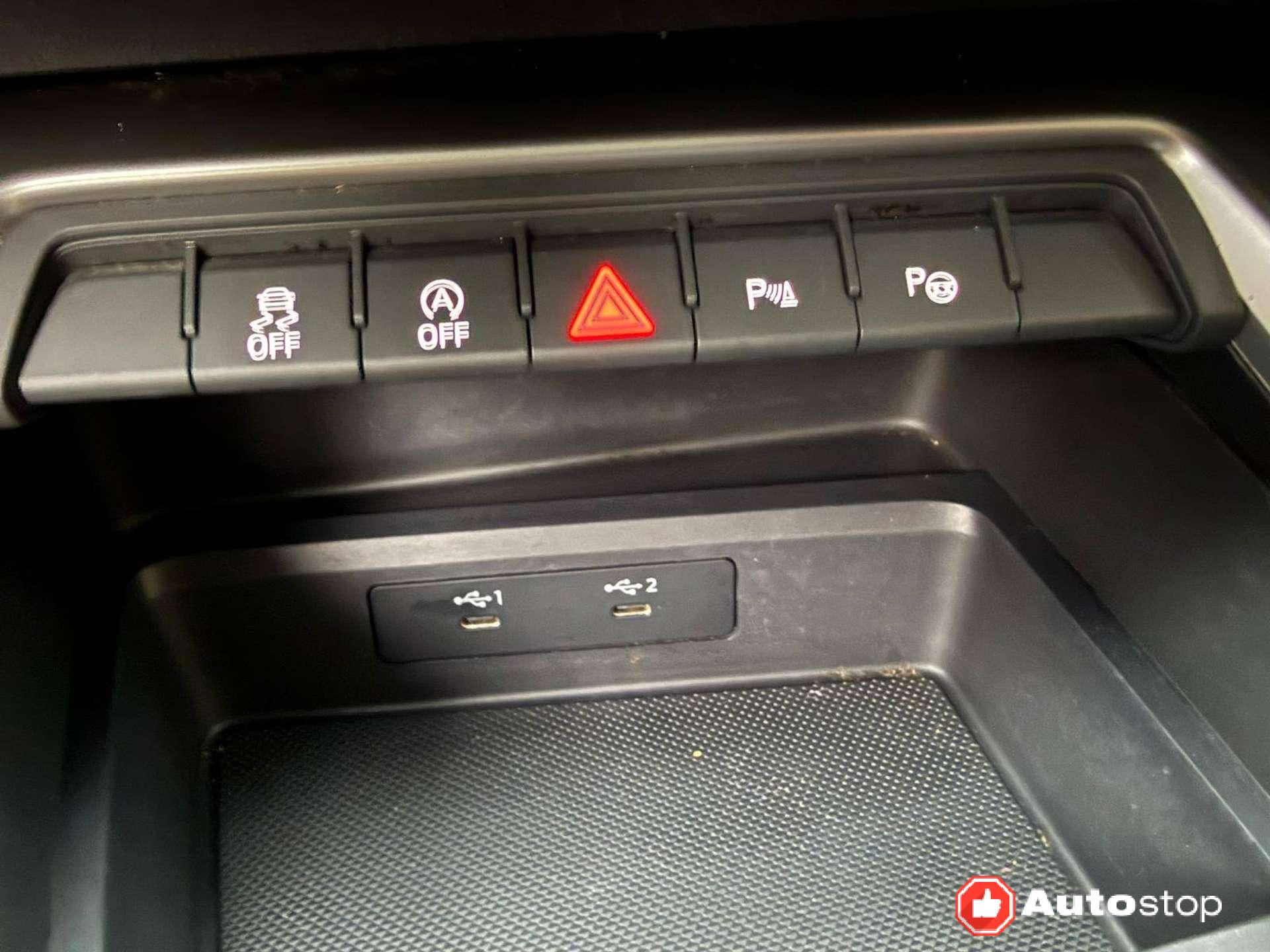 Audi A3  A3 IV Sportback 30 1.5 g-tron Business s-tronic
