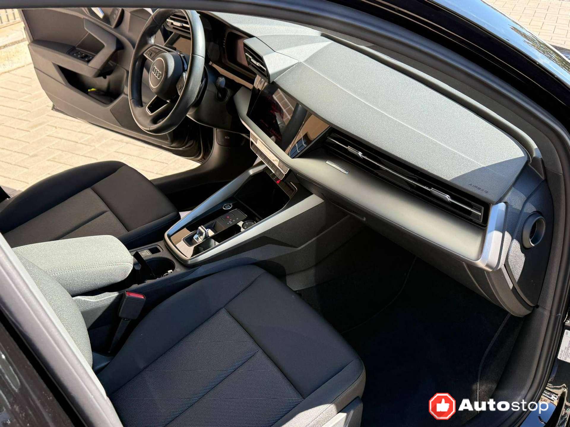 Audi A3  A3 IV Sportback 35 2.0 tdi Business s-tronic