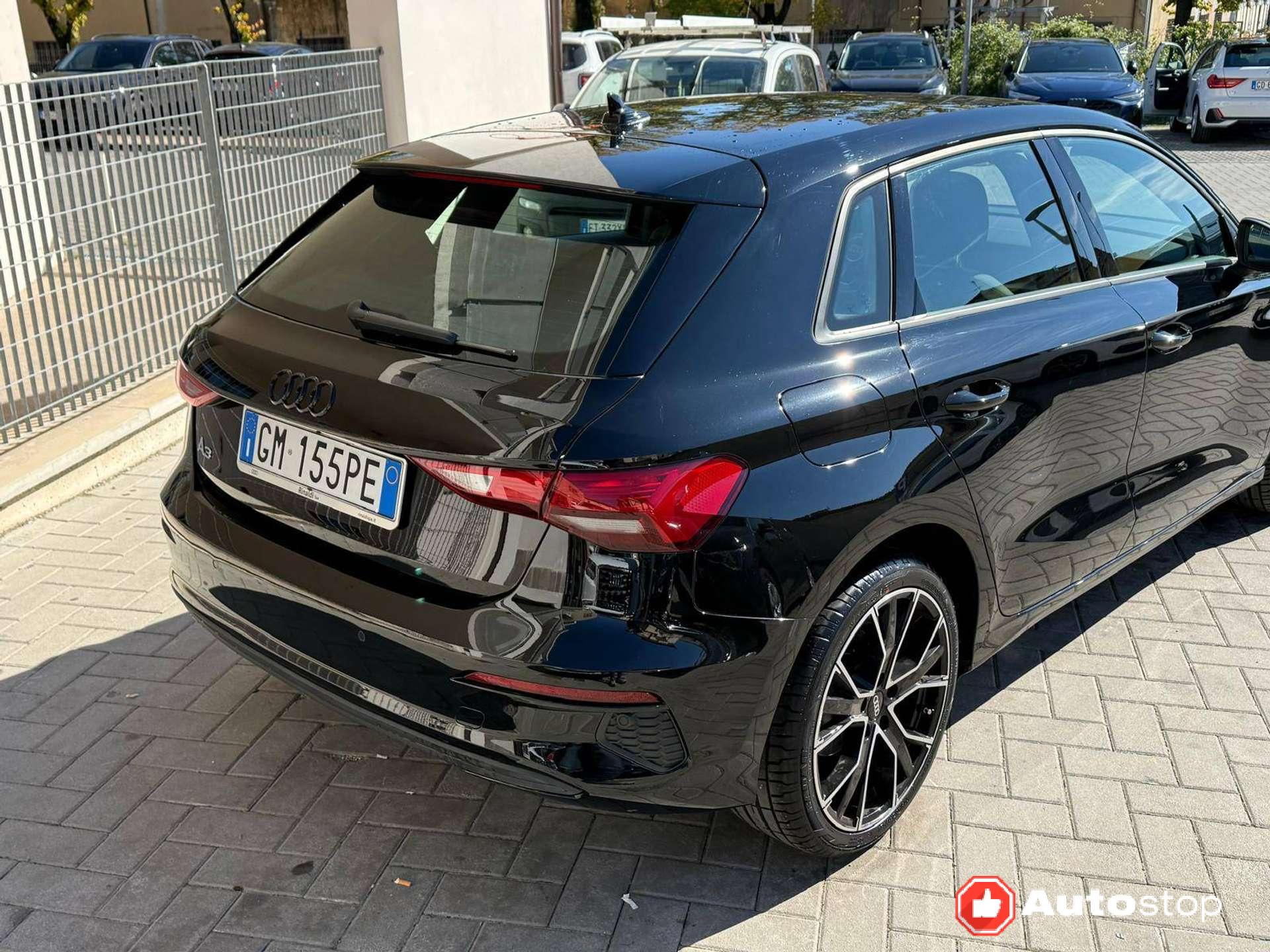 Audi A3  A3 IV Sportback 35 2.0 tdi Business s-tronic