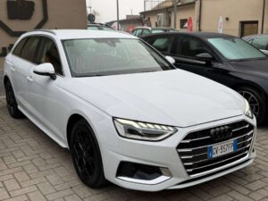 Audi A4  A4 V Avant 35 2.0 tdi mhev Business Advanced 163cv s-tronic