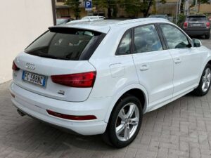 Audi Q3  Q3 I 2015 2.0 tdi Sport quattro 150cv s-tronic
