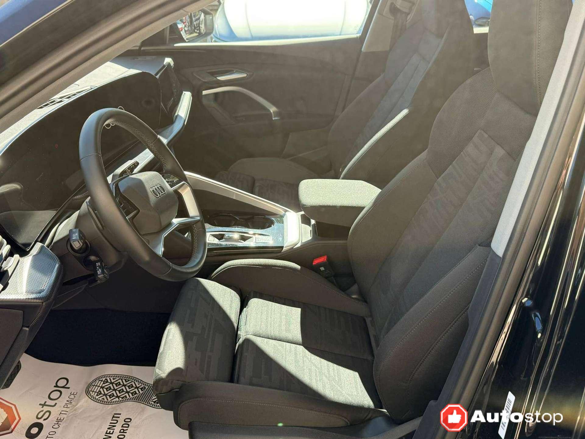 Audi Q5  Q5 Sportback 2.0 tdi mhev Business Advanced quattro 204cv s-tronic